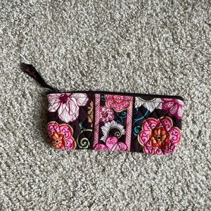 Vera Bradley mod floral zip pouch